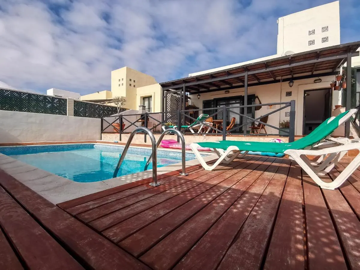 Paradise Villa Κοραλέχο