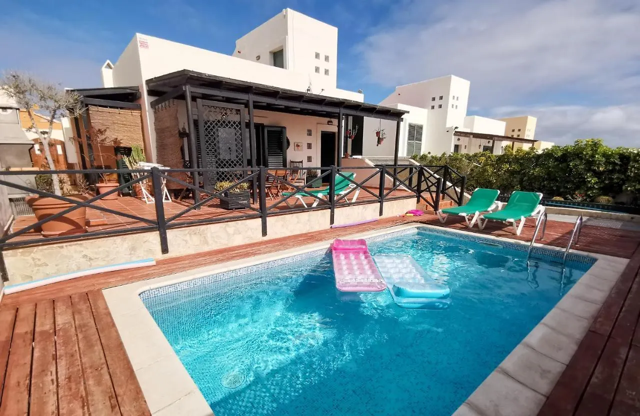 Paradise Villa Κοραλέχο