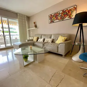 Con Vistas Y Terraza En Guadalmina Mad Apartamento Marbella